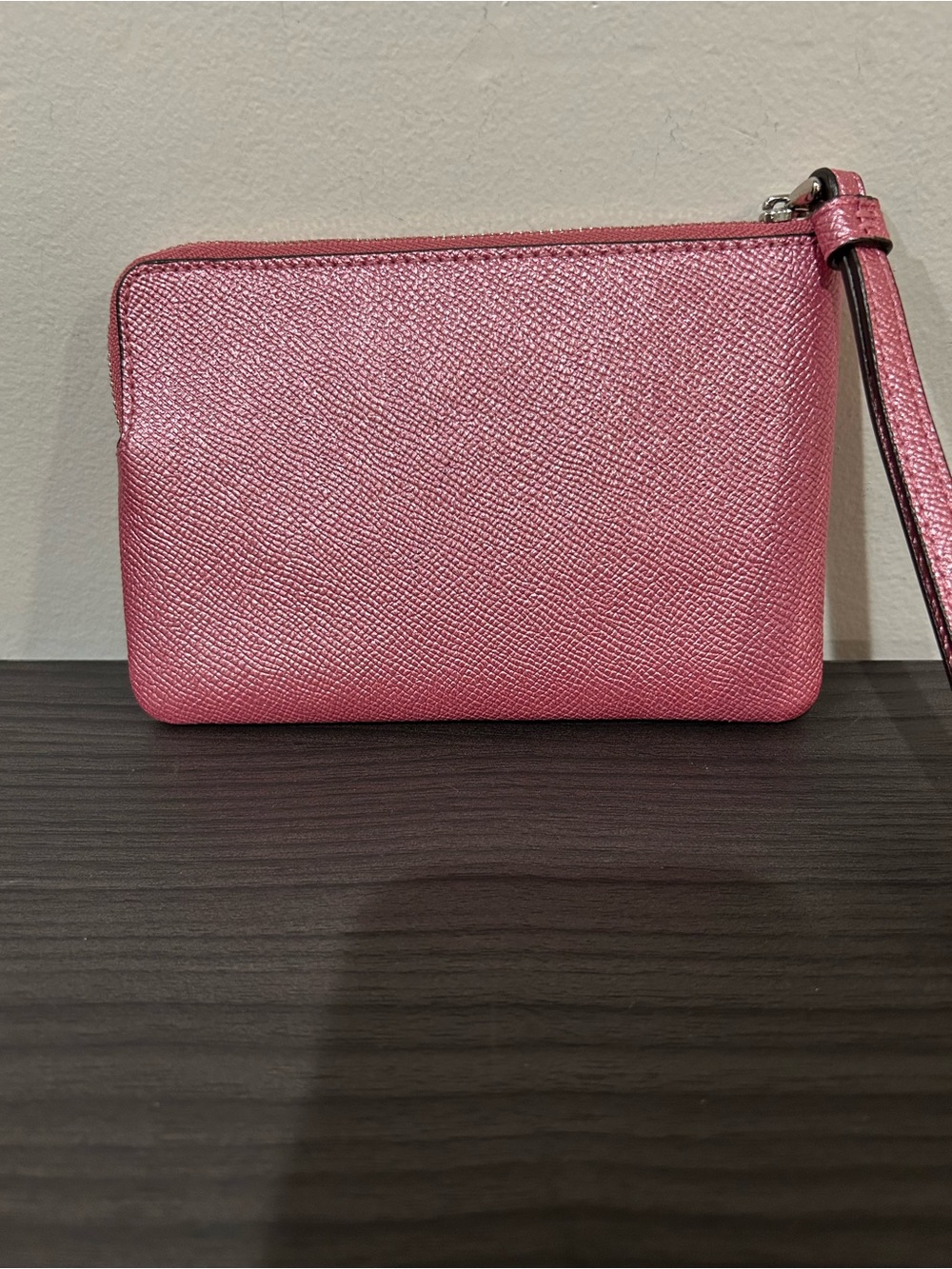 Coach crossgrain corner zip wristlet metallic tulip pink - Picture 3 of 8